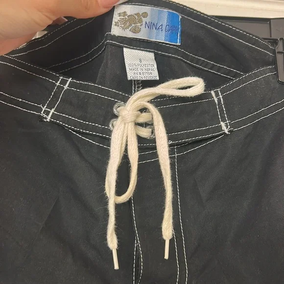 Black White Board shorts Vintage Y2K Nina Capri Size 8 Swim Shorts - Picture 4 of 5